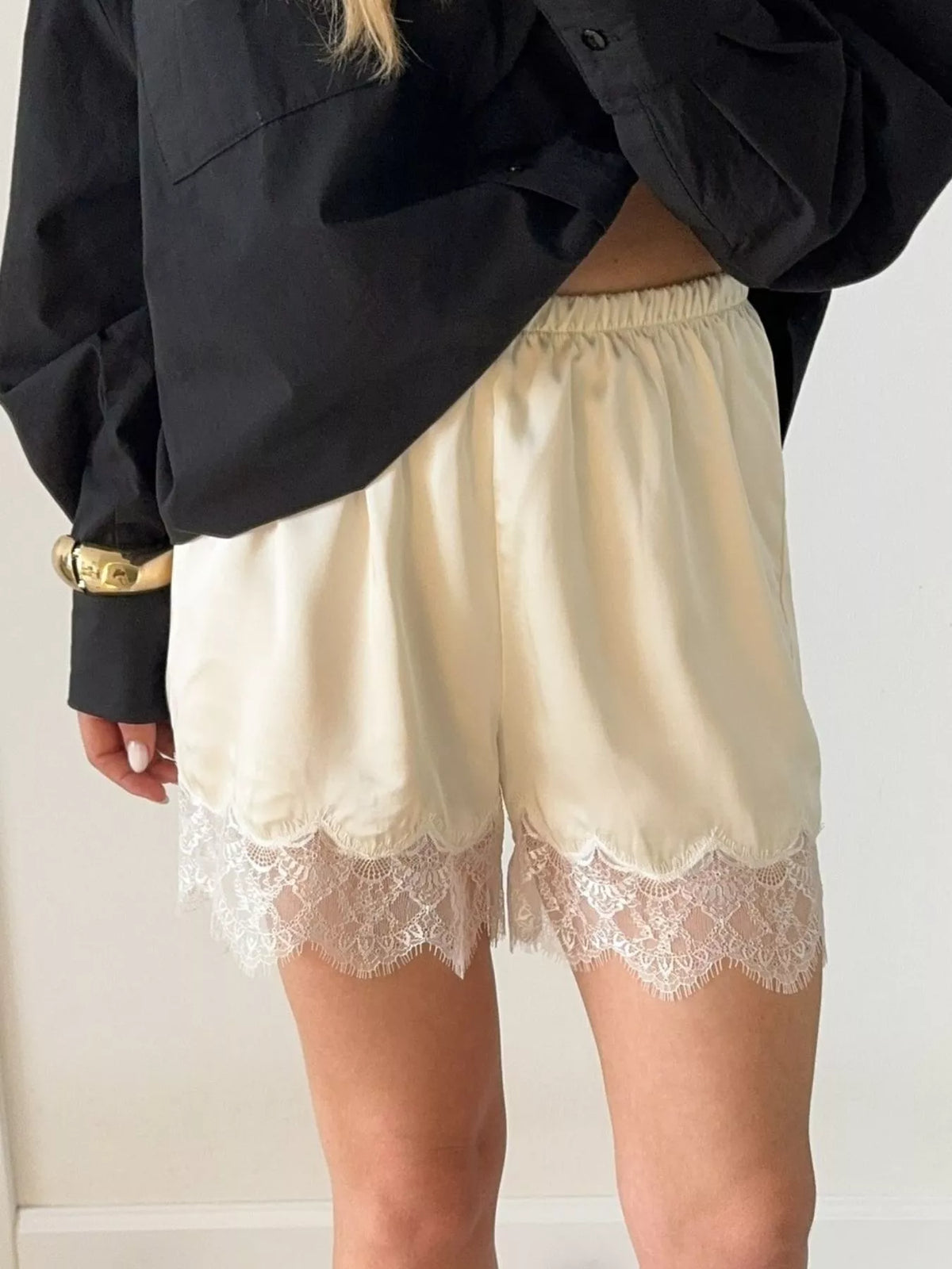 Saylor Juliette Lace Trim Elastic Waist Shorts-Multiple Colors!
