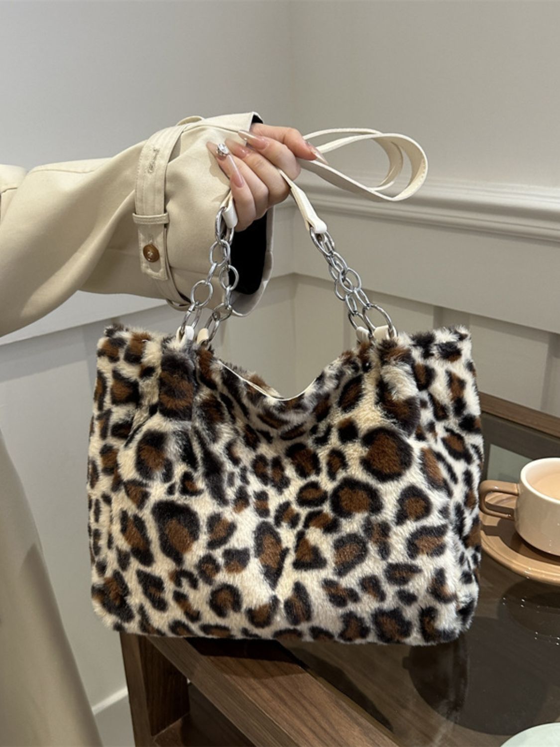 Beige / One Size